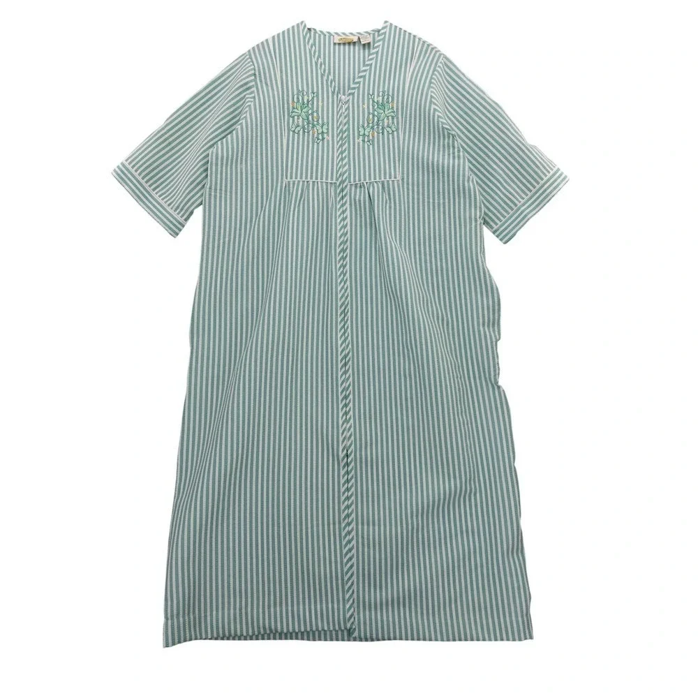 Collections‎ Etc Embroidered Seersucker Zip Front Robe Housecoat MuuMuu Sz L